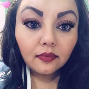 Meet your Posher, Patie